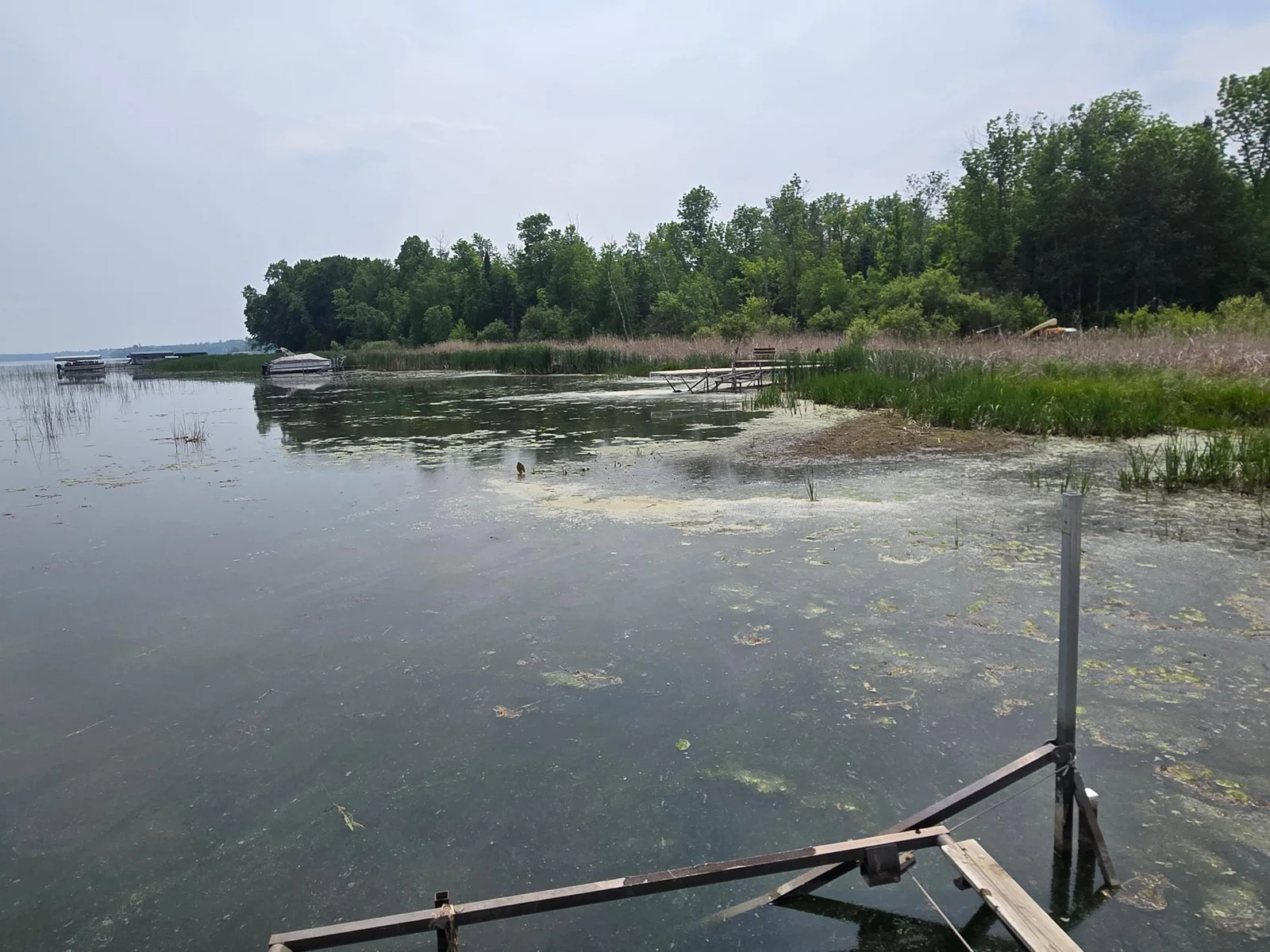 Dock & Boatlift Included.