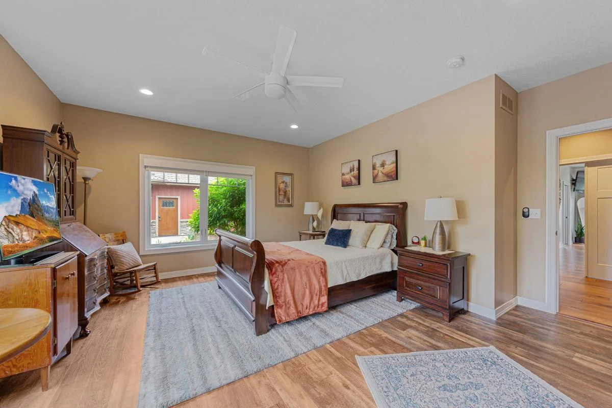 71 Bedroom 4.jpg