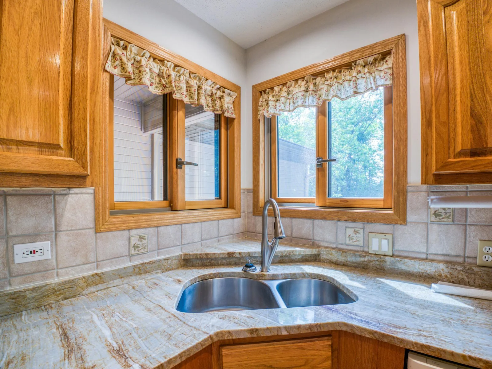 Kitchen Sink with Windows.jpg