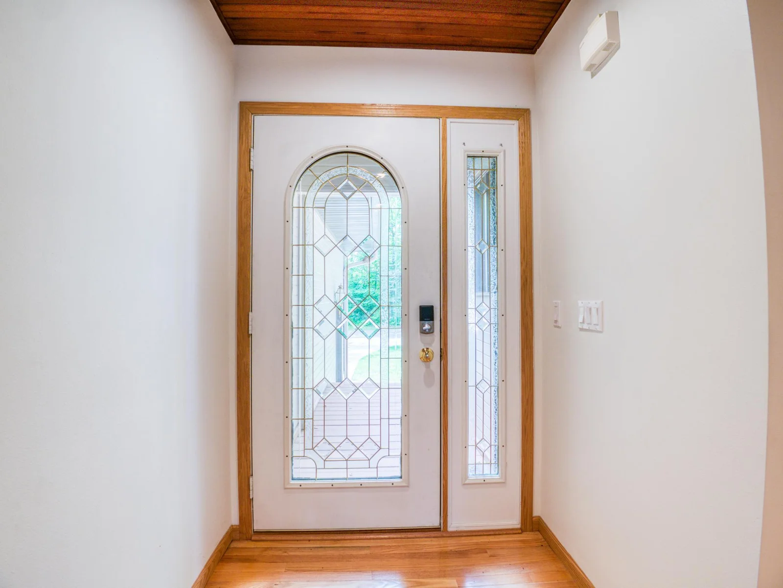 Foyer.jpg