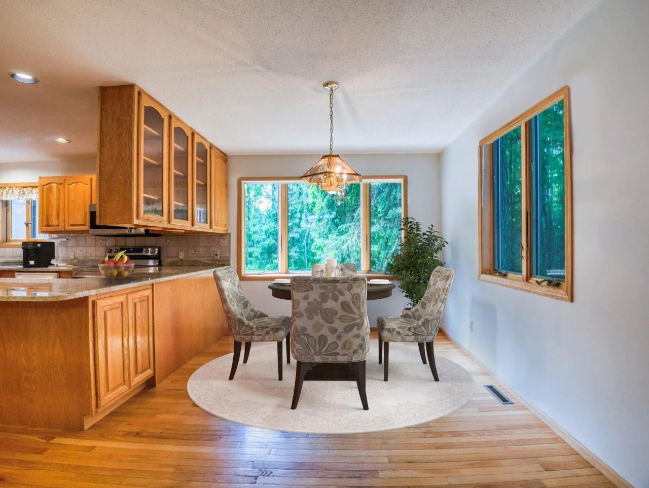 Dining Room.jpg