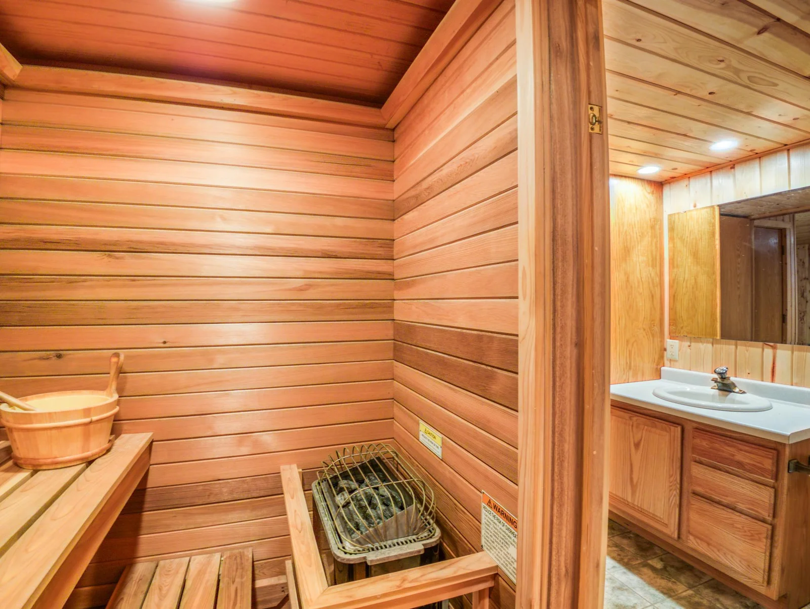 Lower Level Sauna.jpg