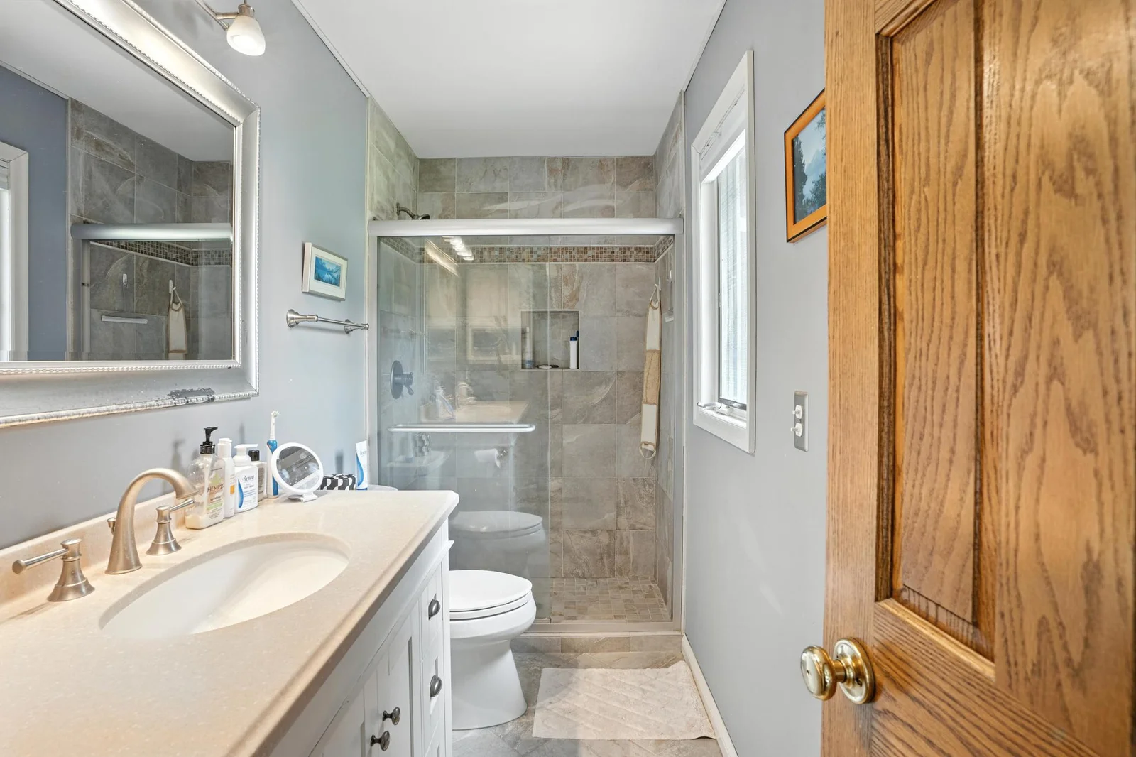 25126 Pillsbury Ave_7.jpg