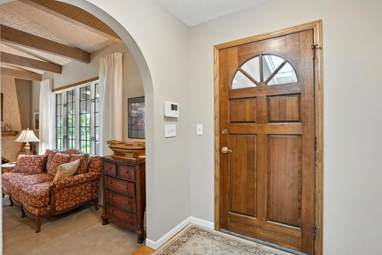 25126 Pillsbury Ave_11.jpg