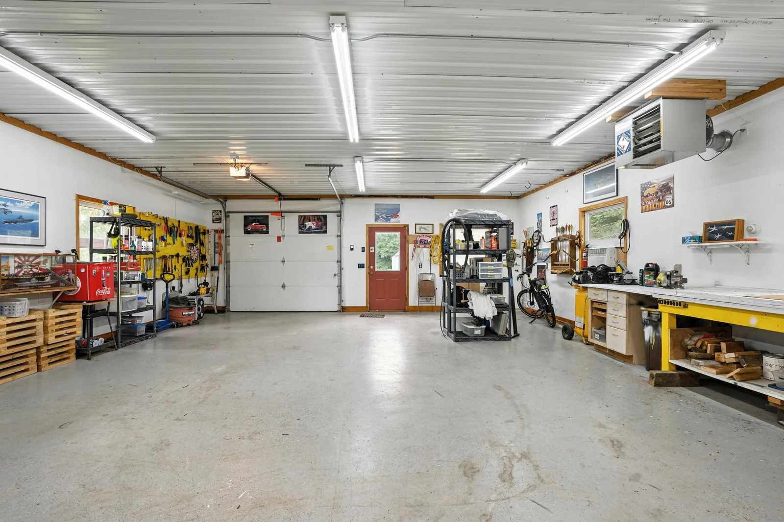 25126 Pillsbury Ave_53.jpg