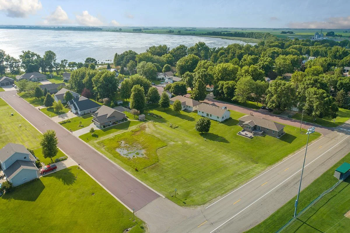 Aerial 4  010020jpg.jpg