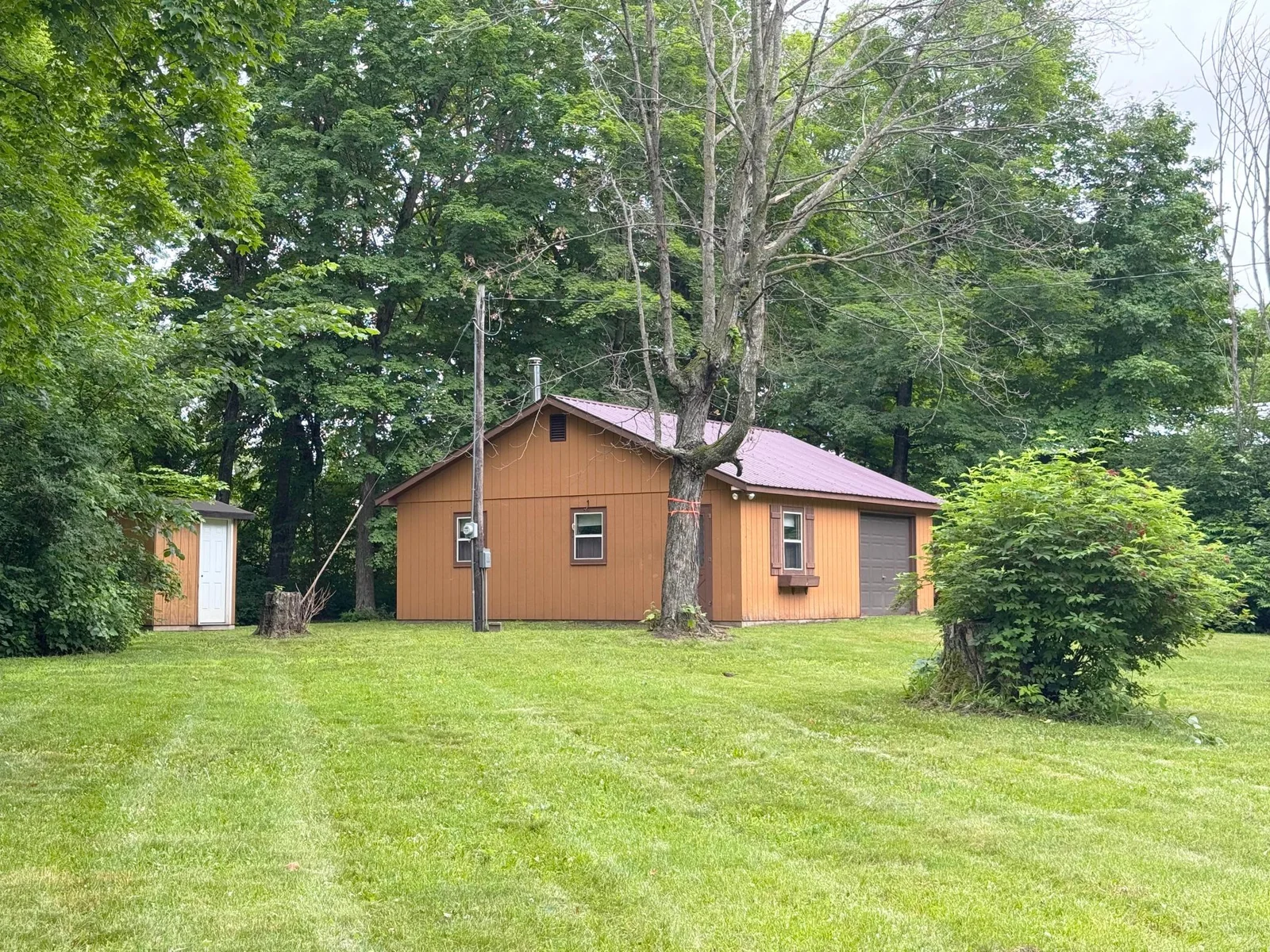 One more shot of the bunkhouse from across the lawn.