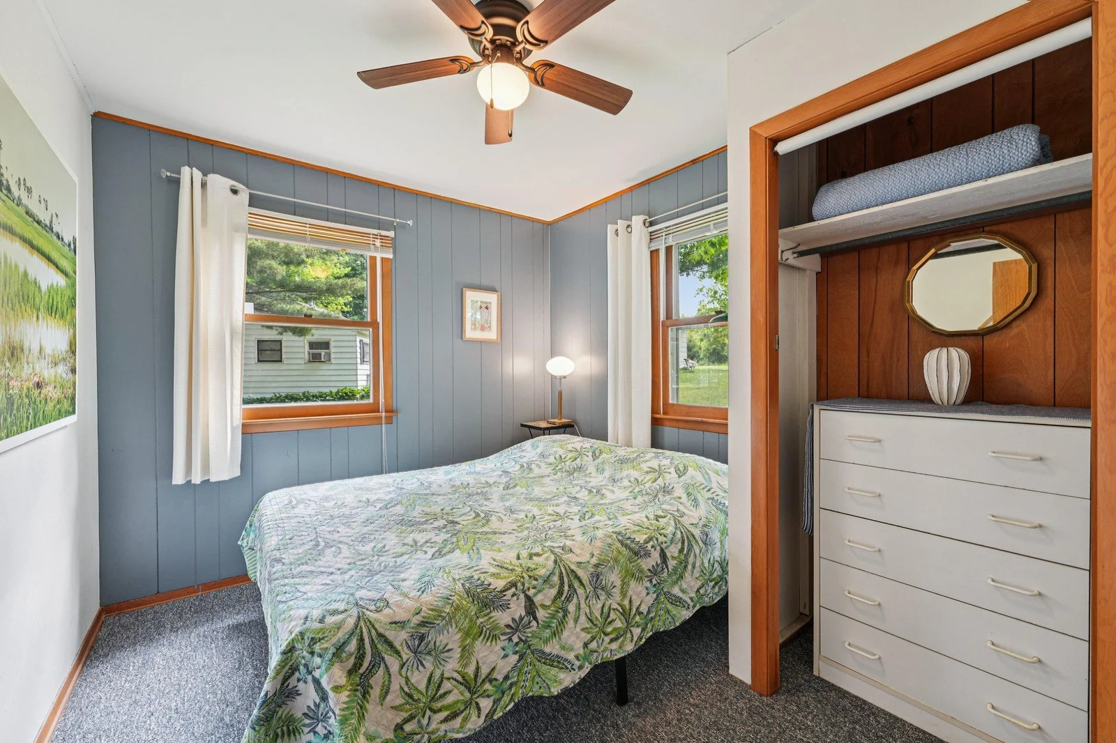 20-web-or-mls-Little Butternut Lake Ln-1006-020.jpg