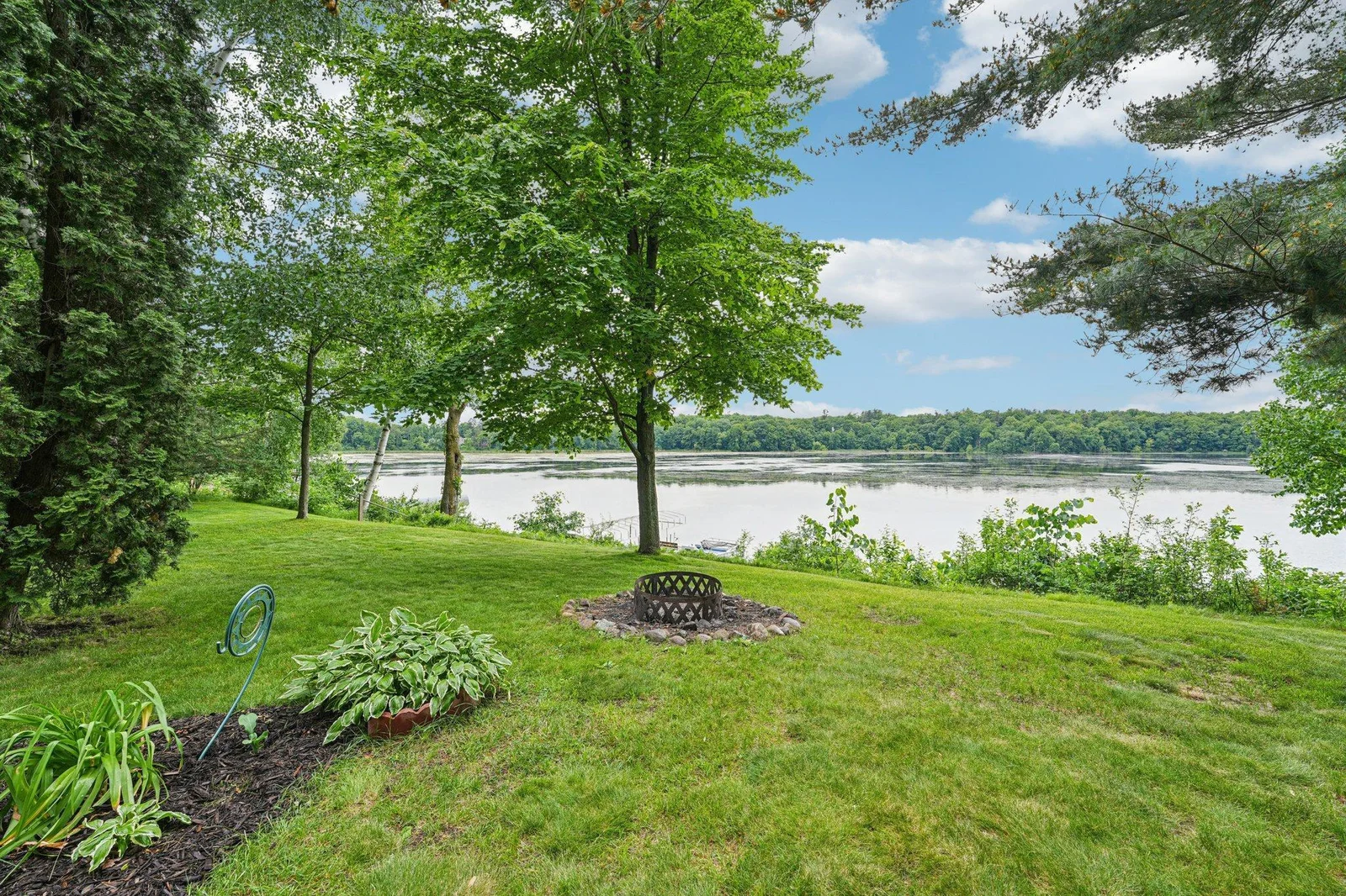 28-web-or-mls-Little Butternut Lake Ln-1006-028.jpg