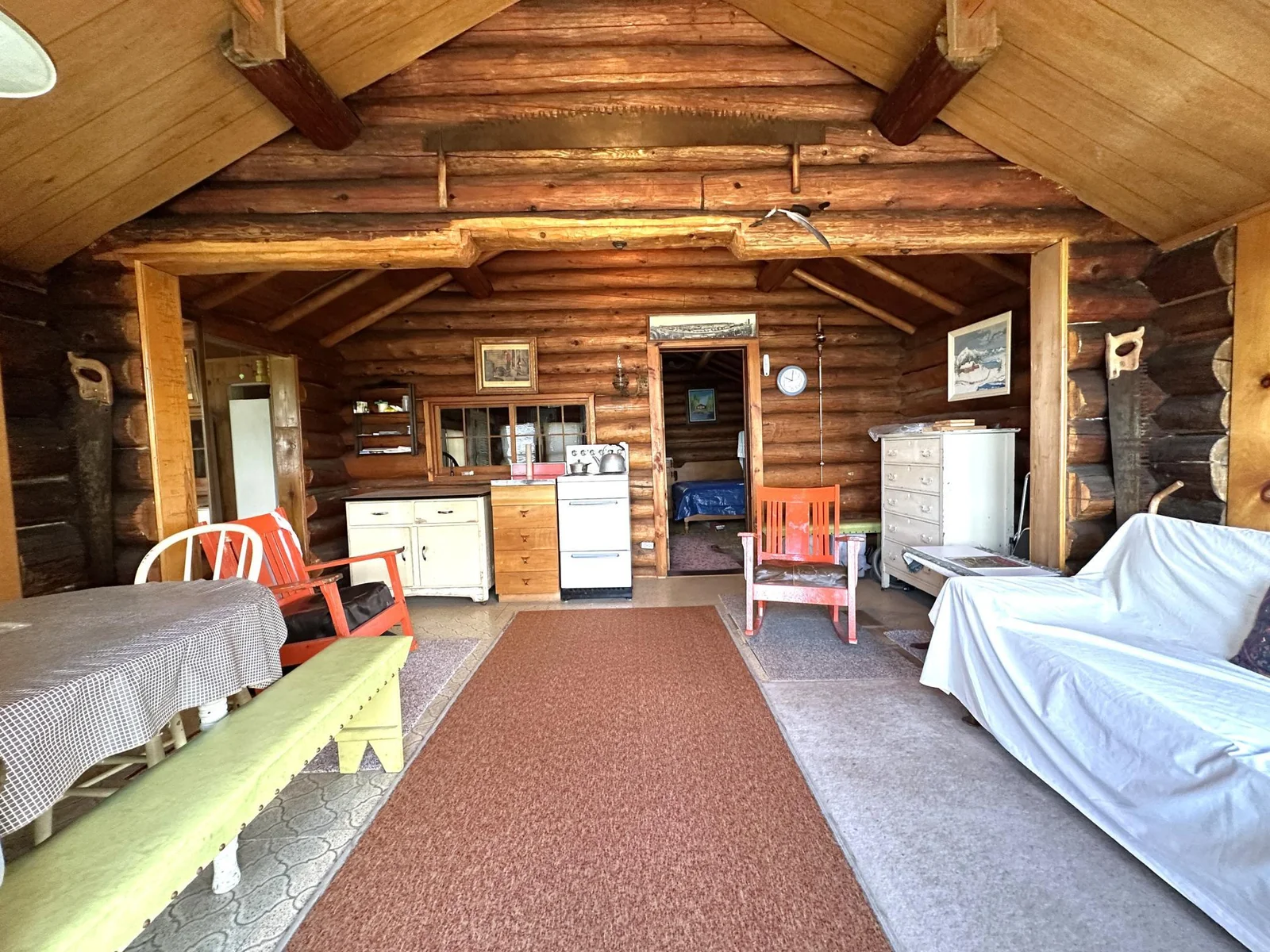 518 Sparrow LN  Interior 5.JPG