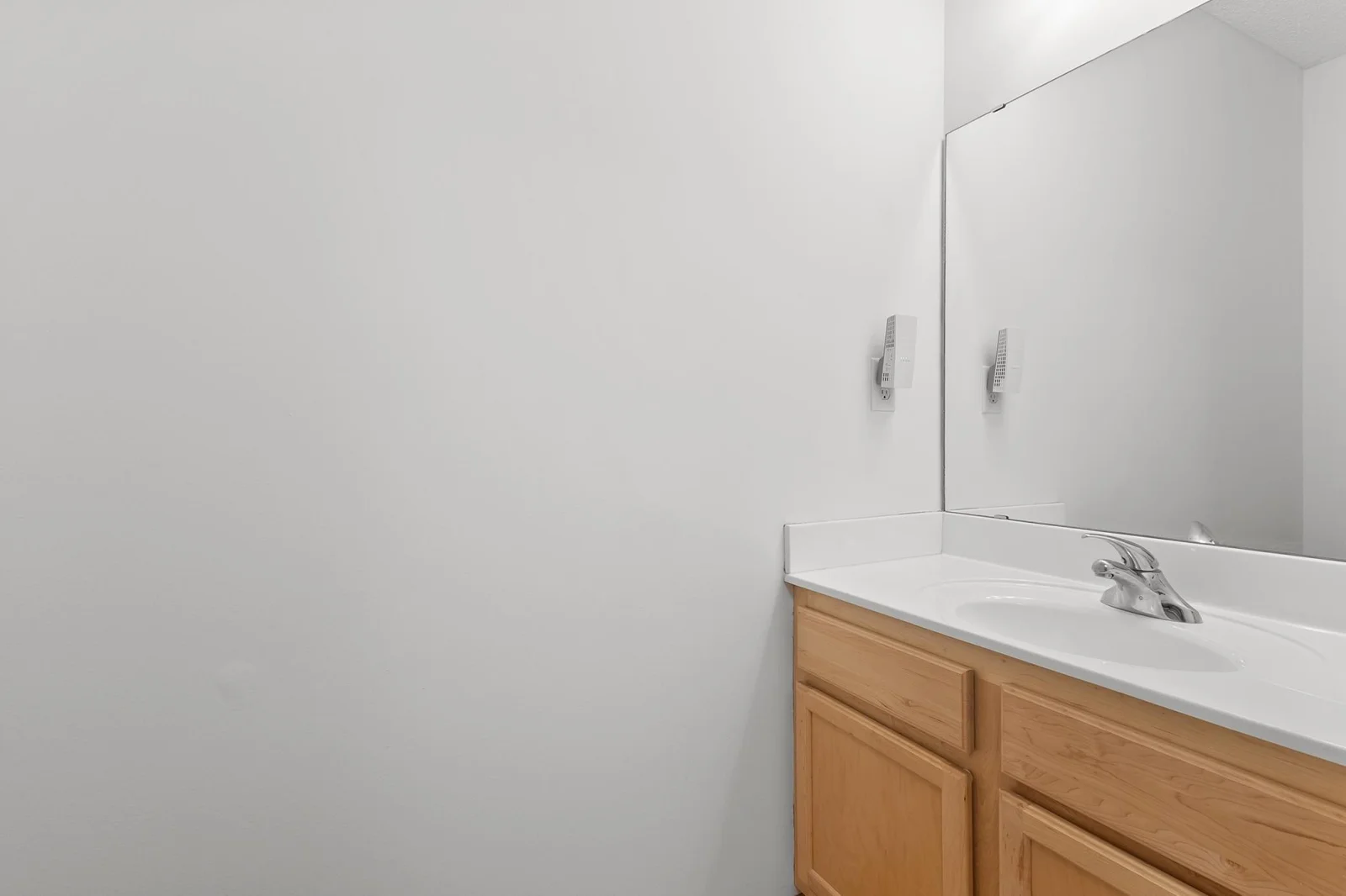 Main Floor Half Bath
