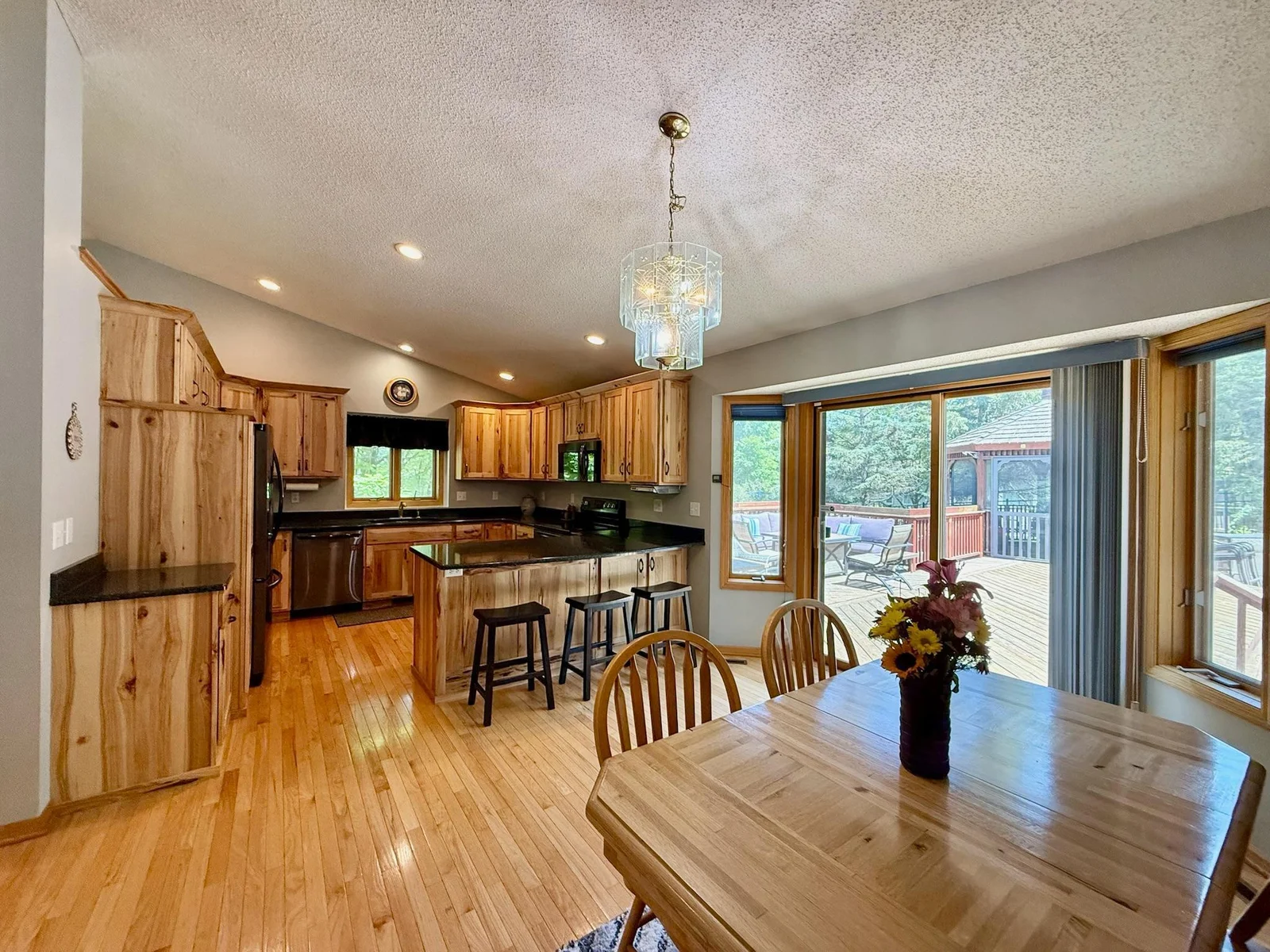 Beautifully remodeled kitchen (2019).