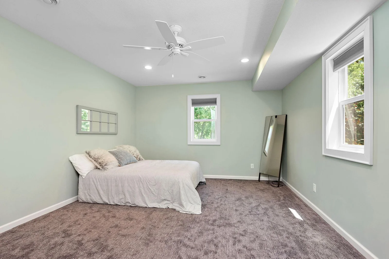 Large 5th bedroom in lower level!