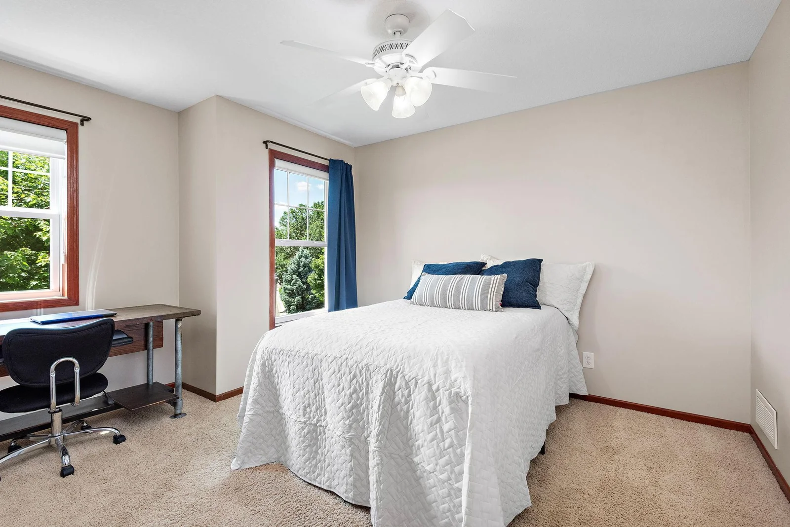 4th Bedroom with ceiling fan Upper Level - 4 total on upper level!
