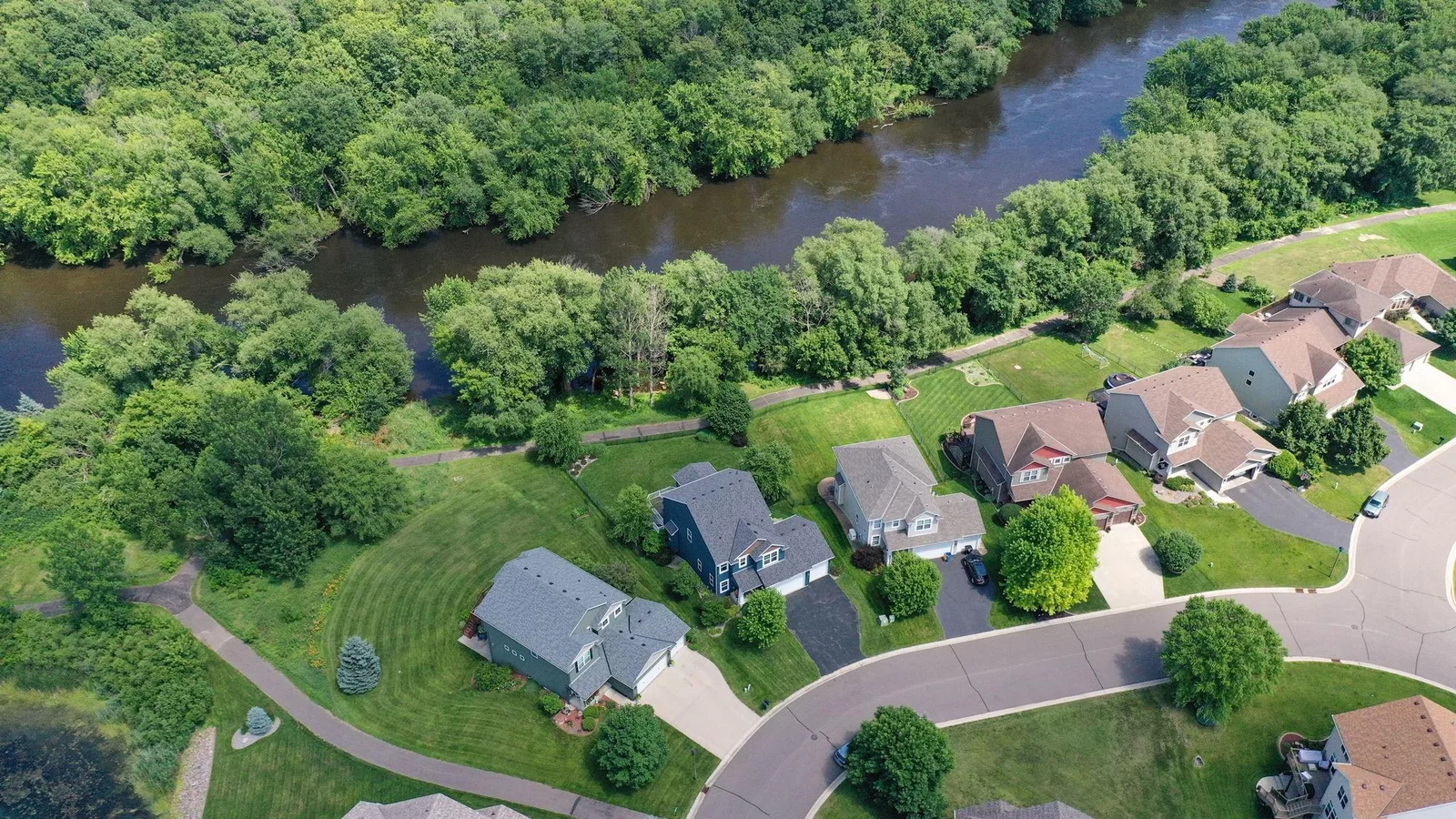 Aerial View showing private views and backing up to Crow Hassen Park Reserve!
