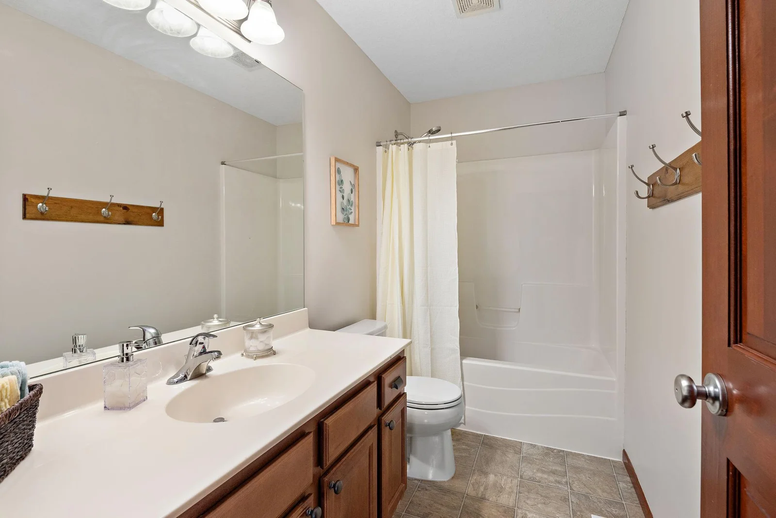 Additional Full Bathroom Upper Level
