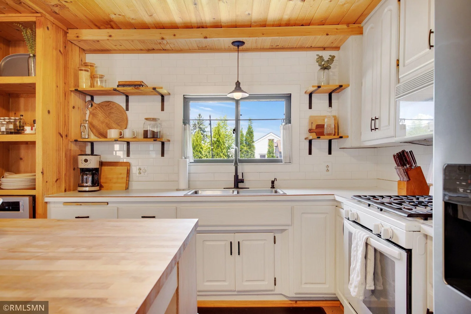 19-web-or-mls-DSC06951.jpg
