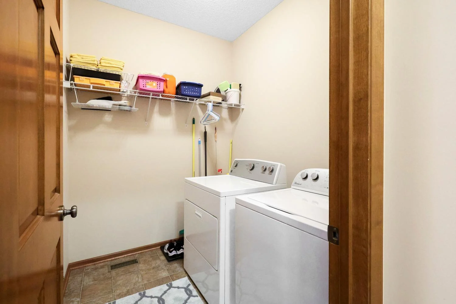 2061 Cobblestone Drive, Cologne 34.jpg