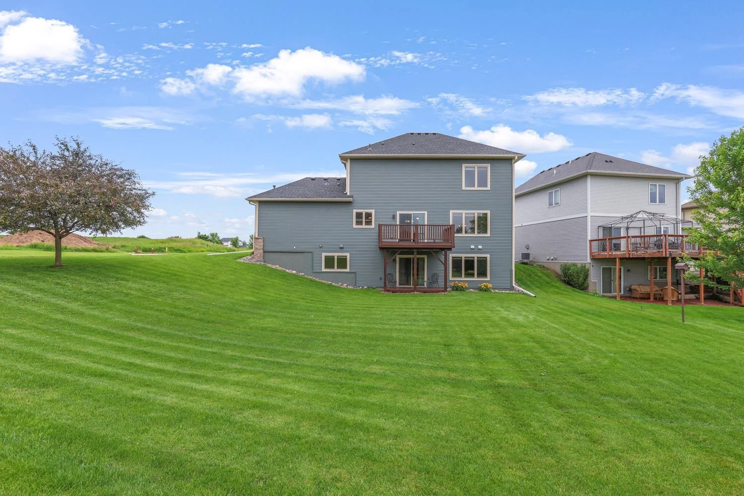 2061 Cobblestone Drive, Cologne 06.jpg
