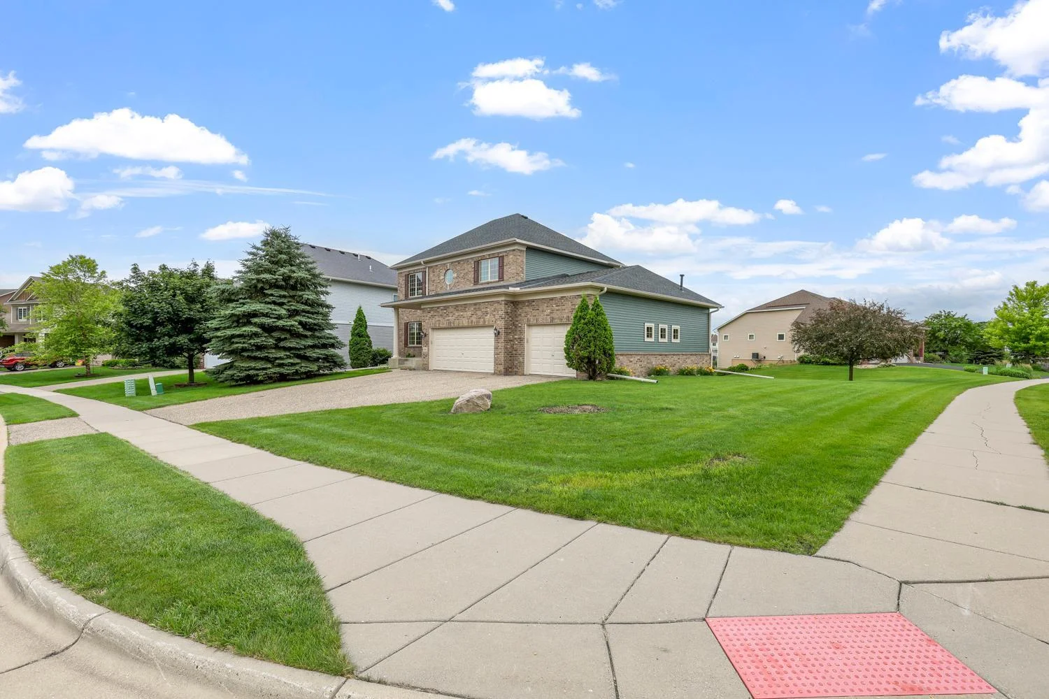 2061 Cobblestone Drive, Cologne 04.jpg