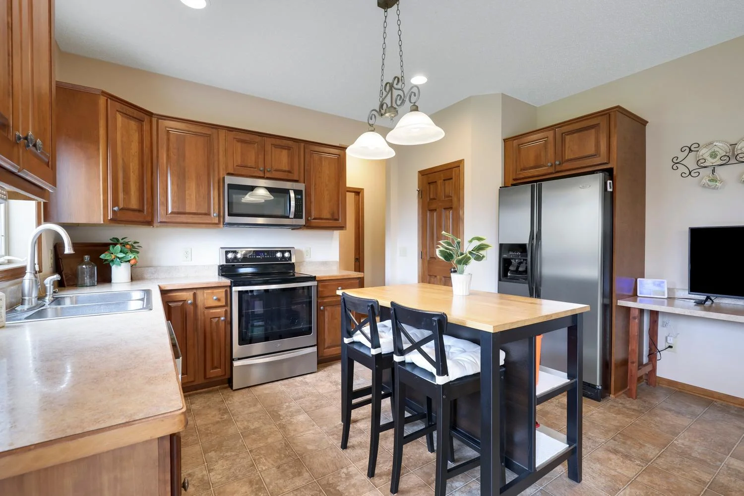 2061 Cobblestone Drive, Cologne 28.jpg
