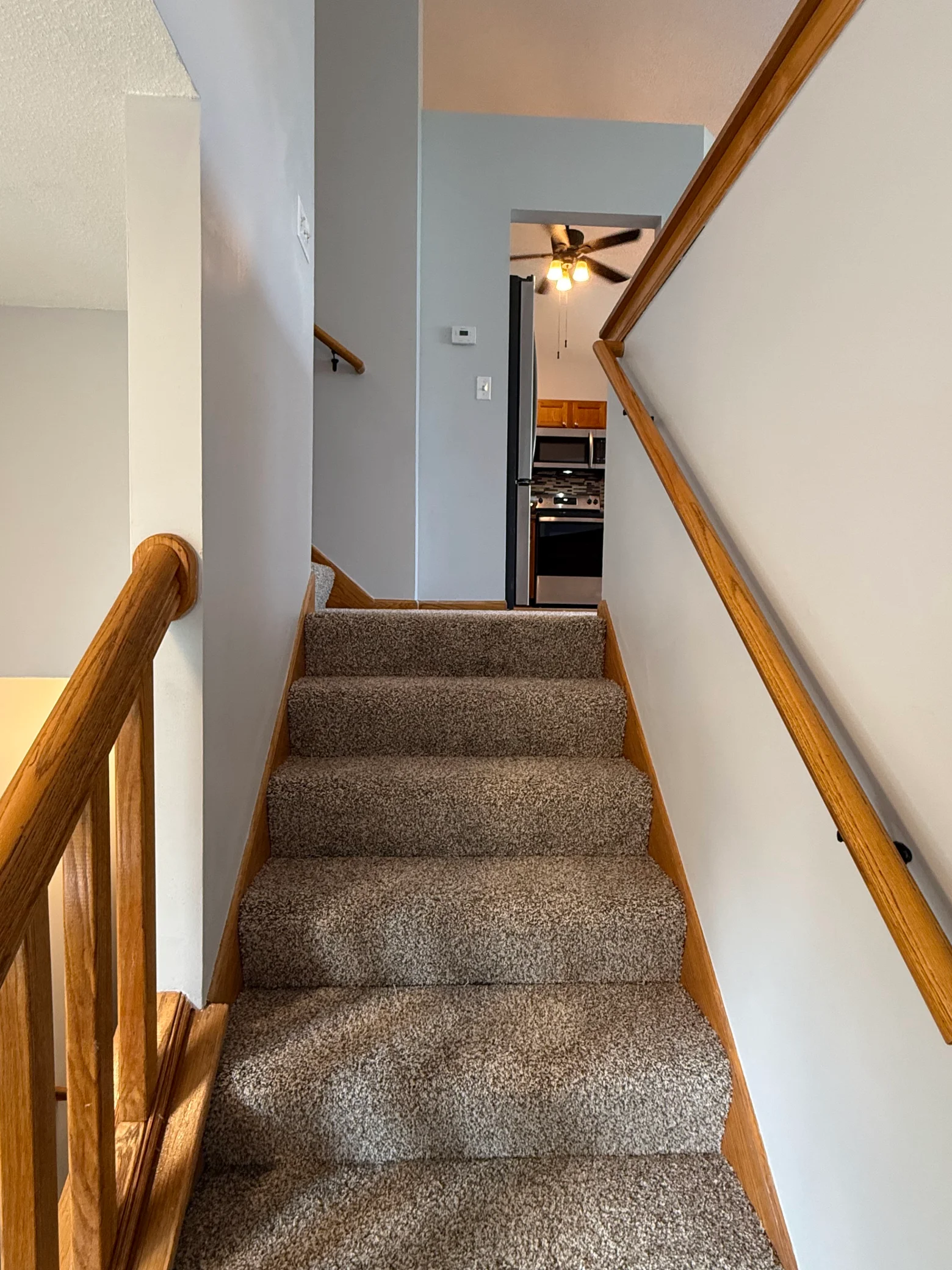 04-01-main-level-stairs.png