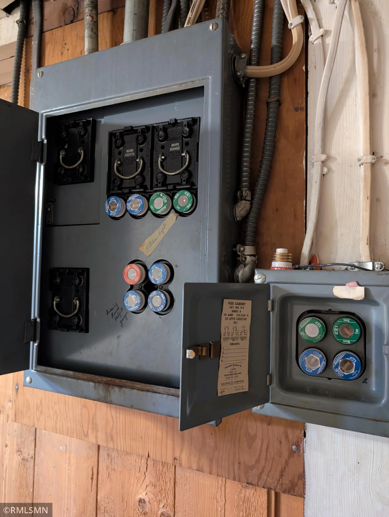 Fuse boxes
