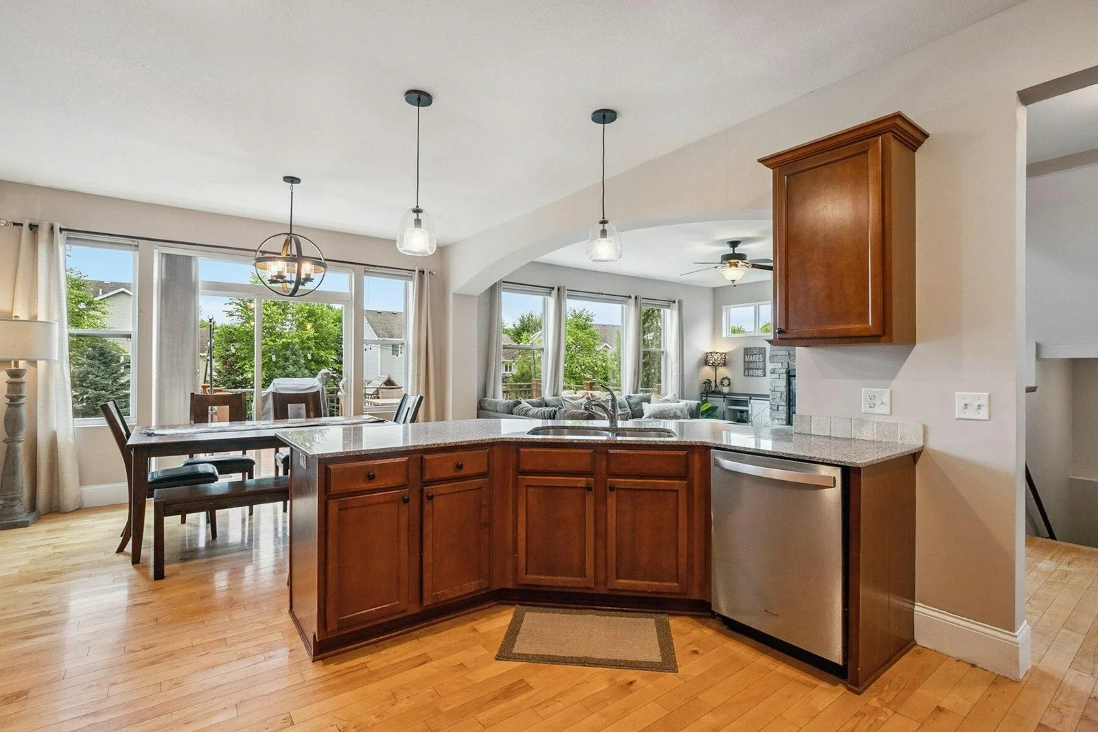 Kitchen, Dining Living great for entertaining