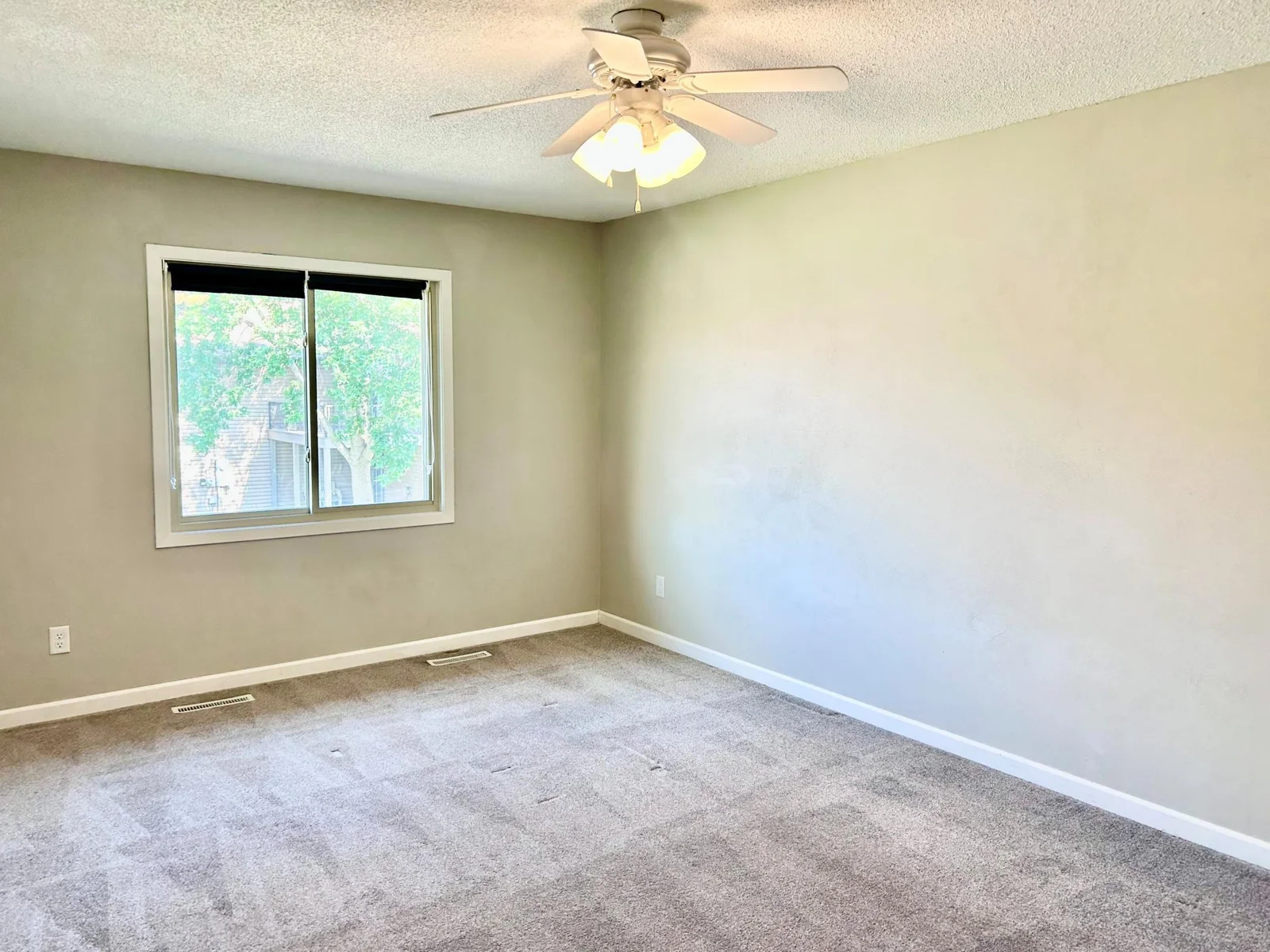 Upper Bedroom 2