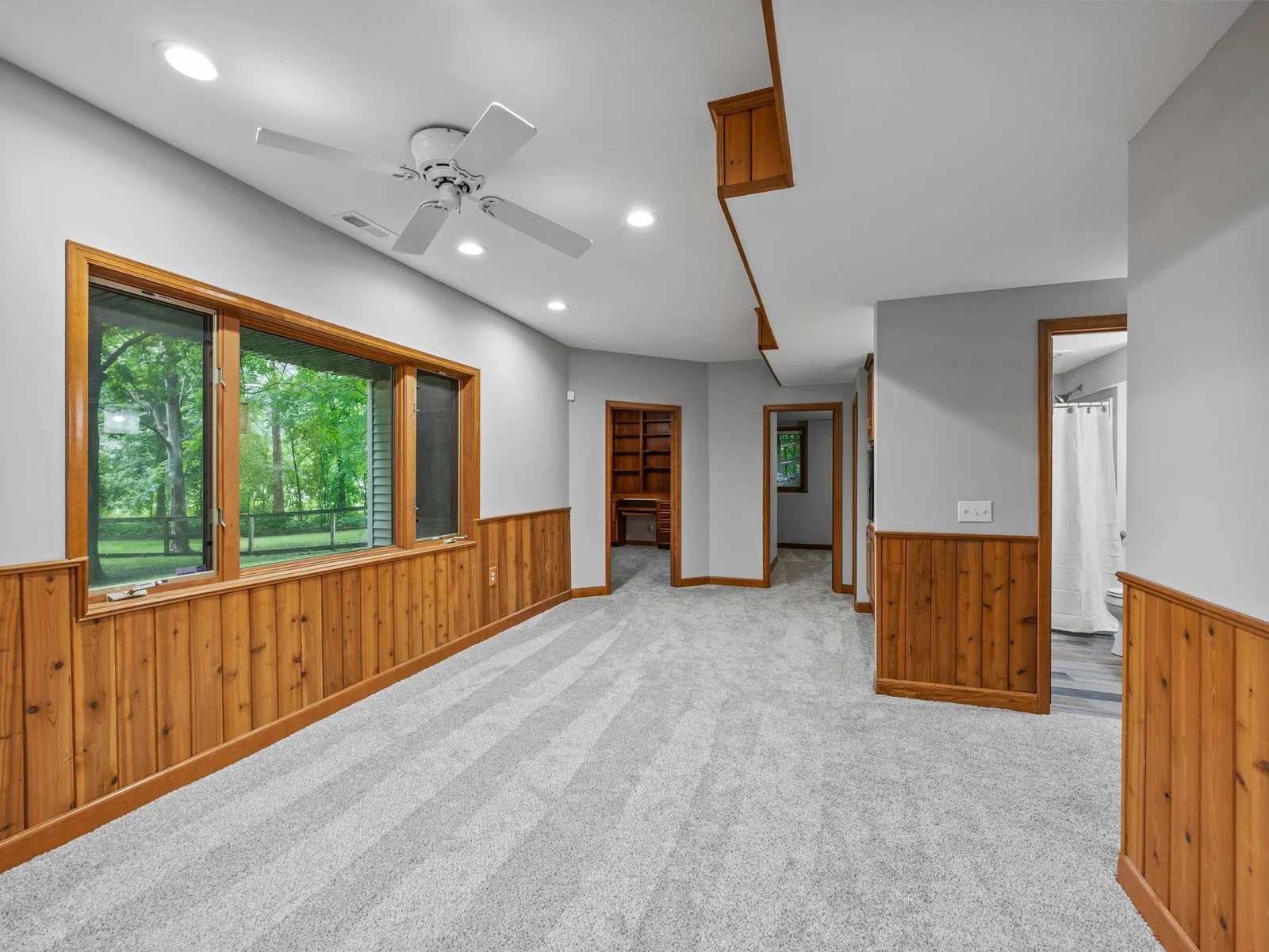 35-web-or-mls-2425 Peace Cir-167.jpg