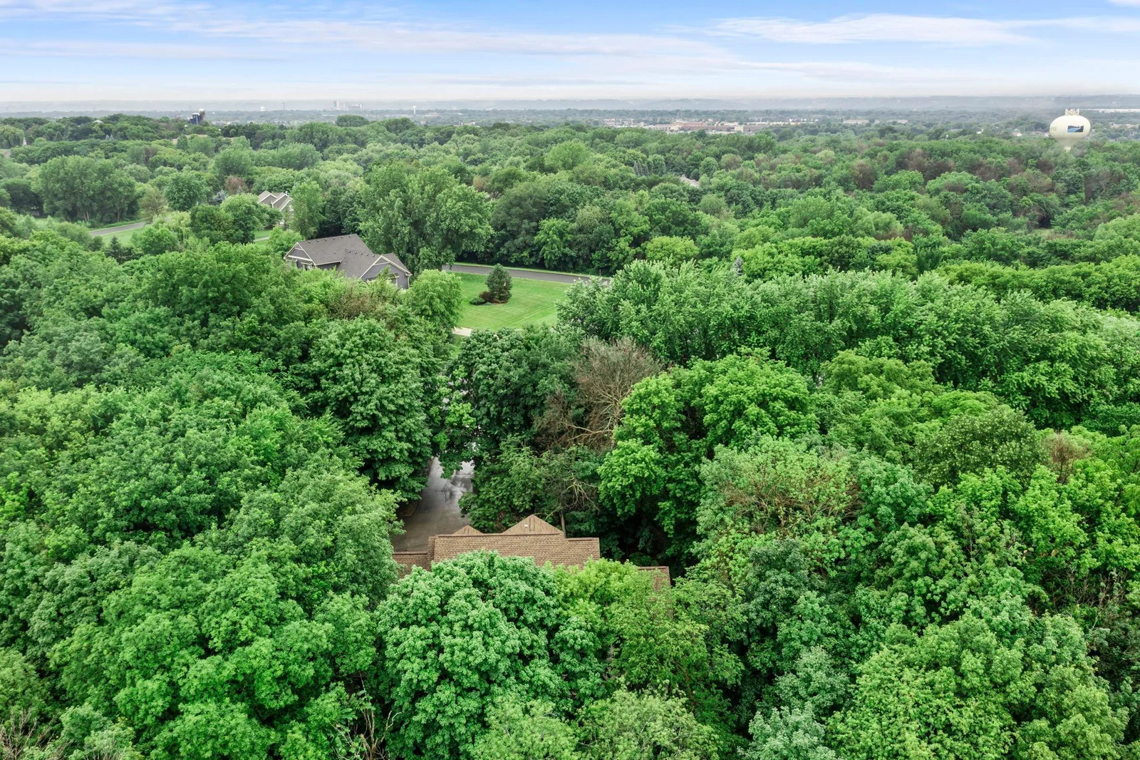63-web-or-mls-2425 Peace Cir-28.jpg