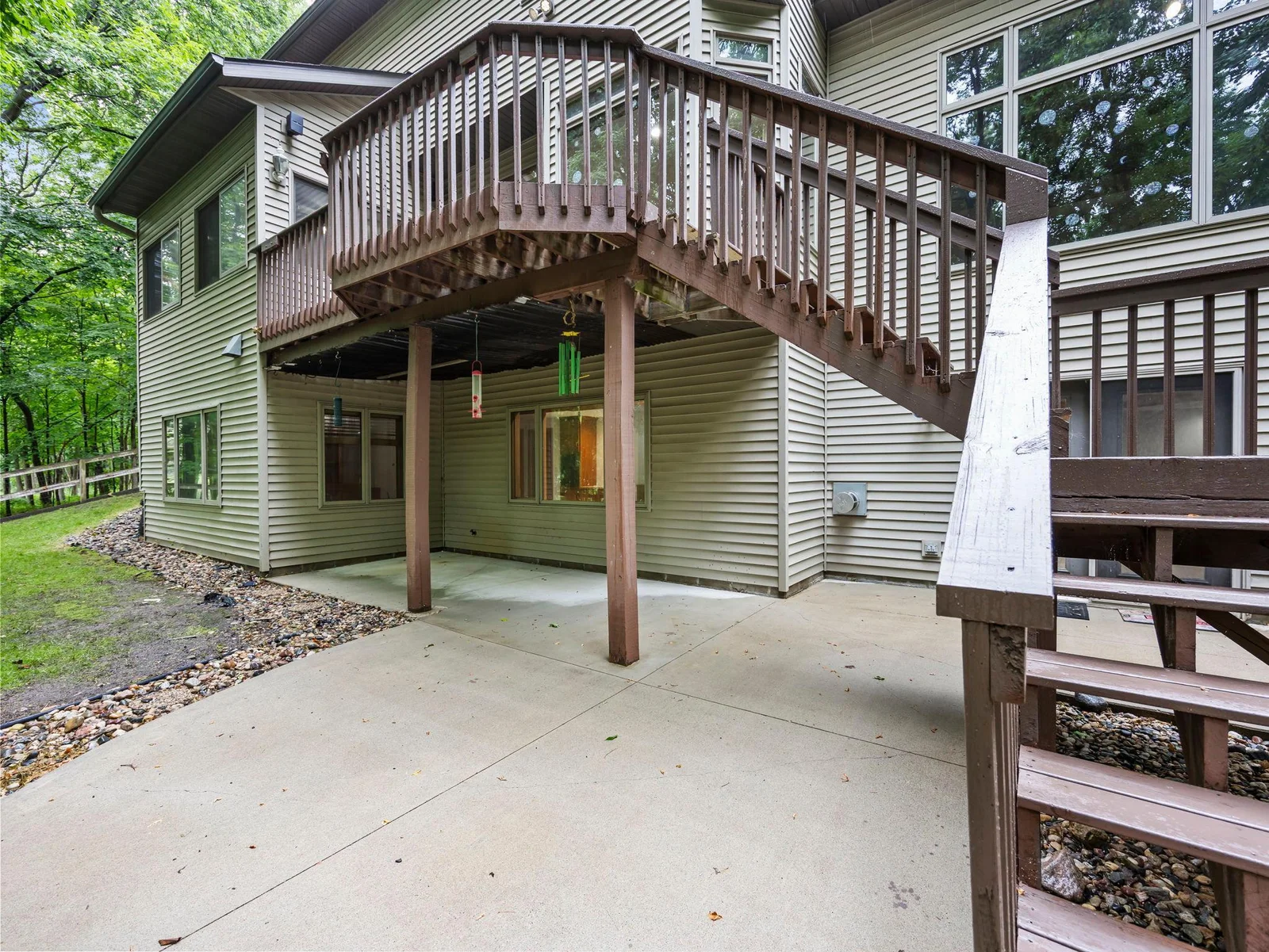 54-web-or-mls-2425 Peace Cir-64.jpg