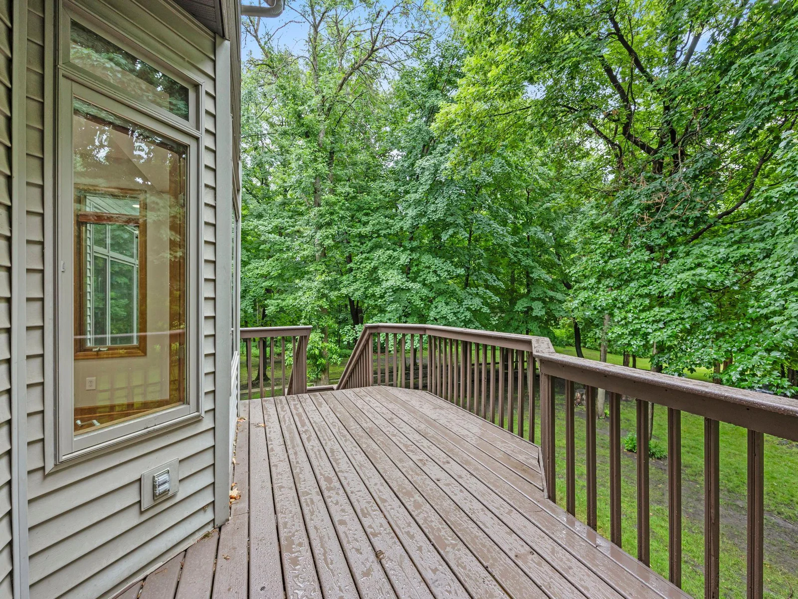 56-web-or-mls-2425 Peace Cir-71.jpg