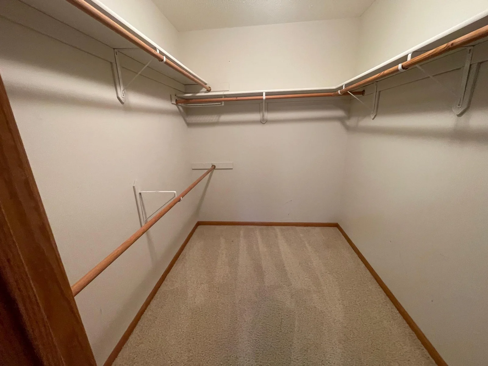 MASTER CLOSET
