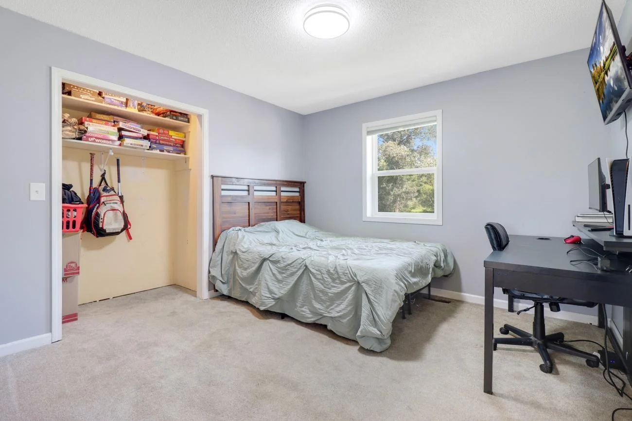 Main Floor Bed 1