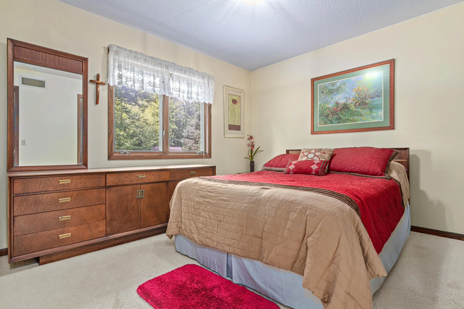 3rd Bedroom on Upper Level!