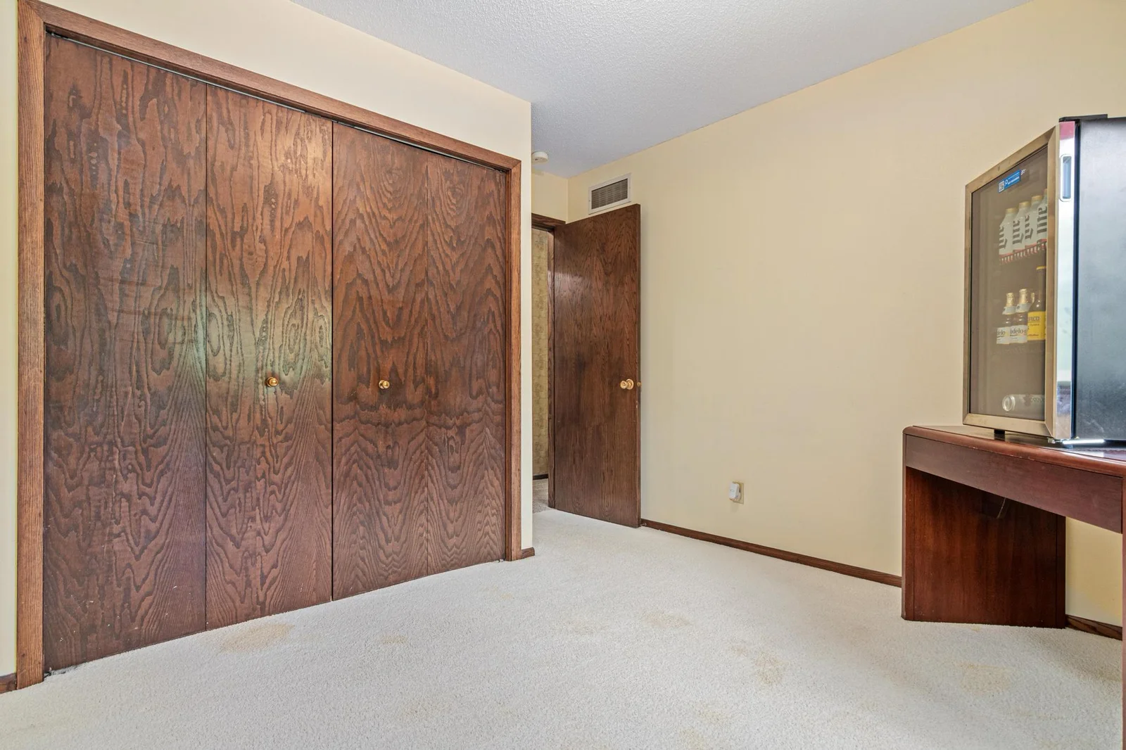 Plenty of Closet Space!