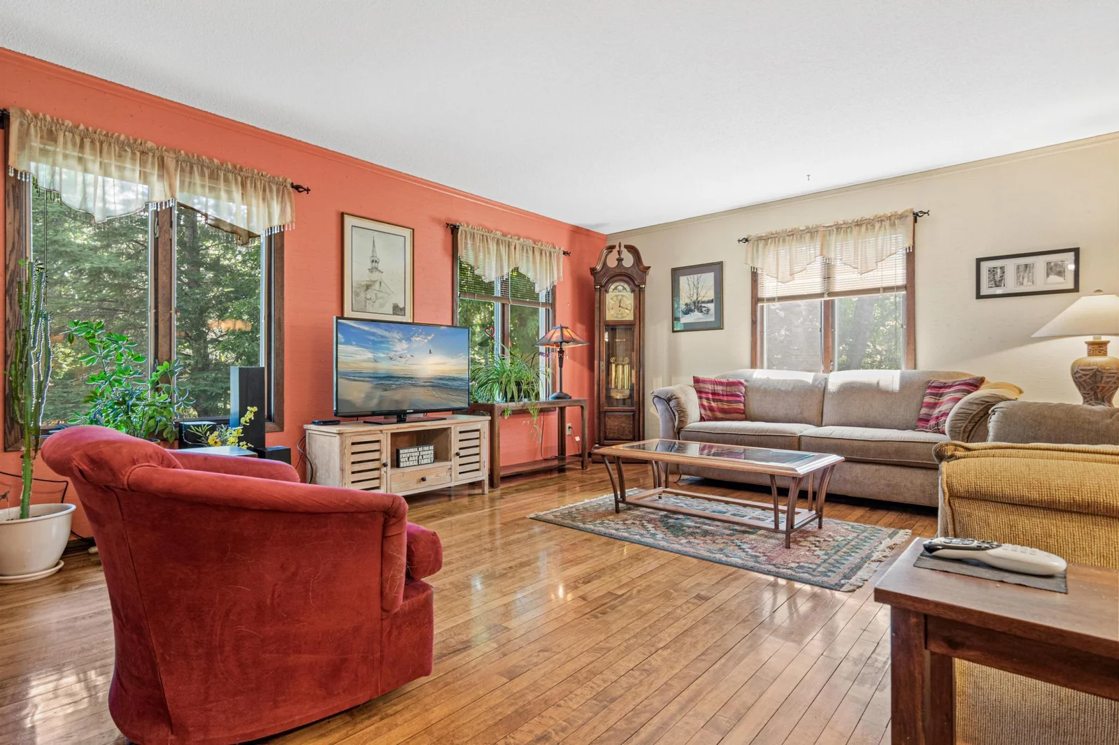 Cozy Upper Level Living Room!