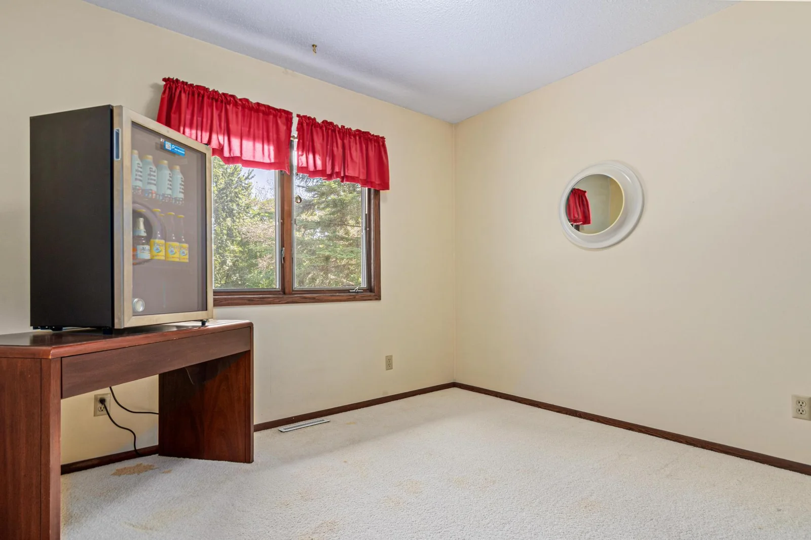 1st Bedroom on Upper Level!