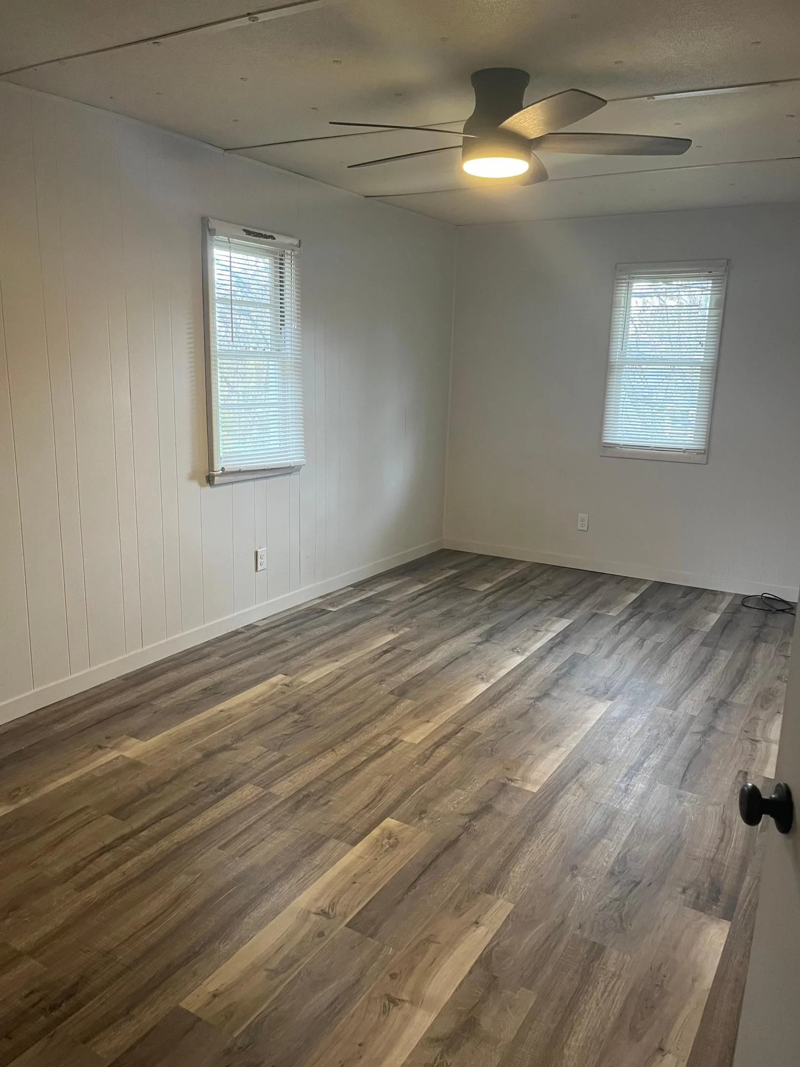 613 Peck Main BR 2.jpg