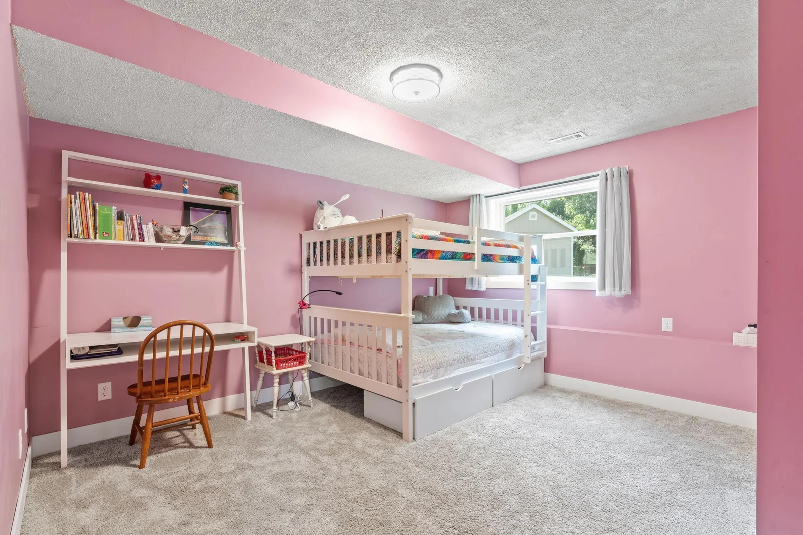 84-web-or-mls-1094 Barton Ave-84.jpg
