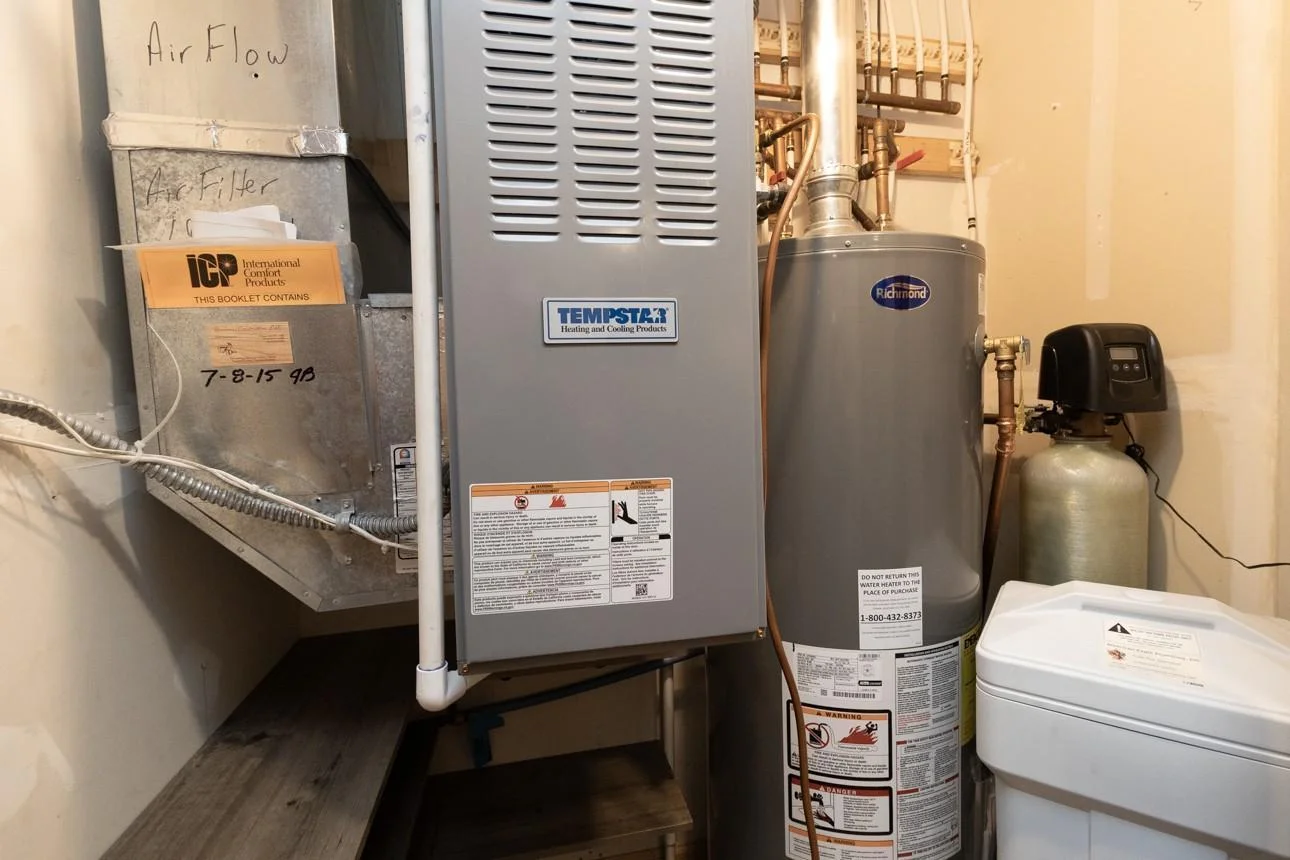 New Furnace '21 Water Heater '24 Water Softener '18 A/C '24