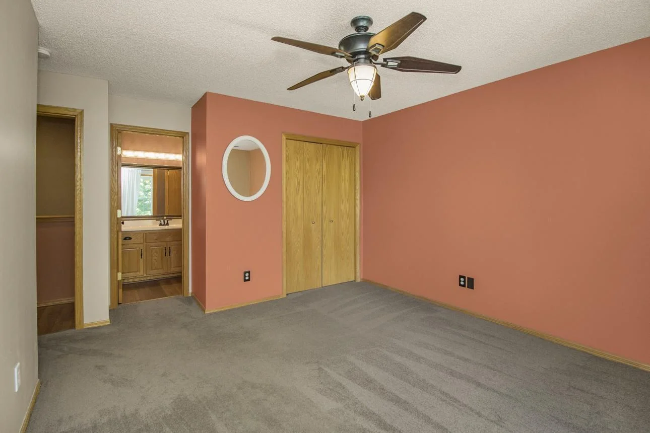 Primary Bedroom w/new carpet