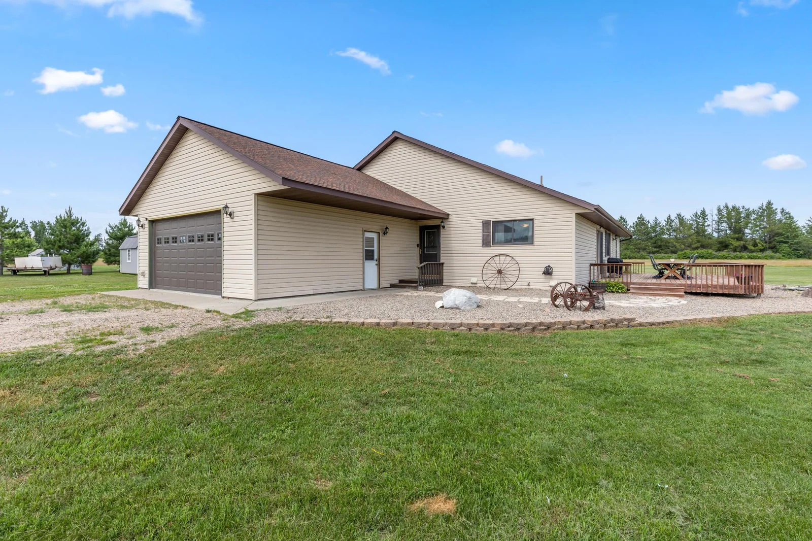 910 Bluebird Nest Lane, Backus