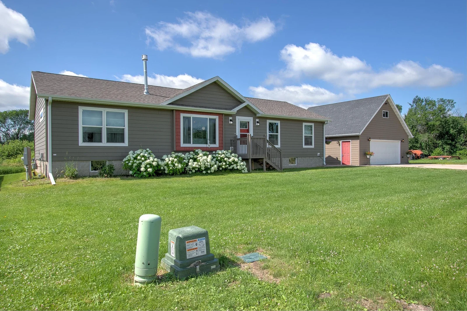 10072 Benjamin Drive, Pine City