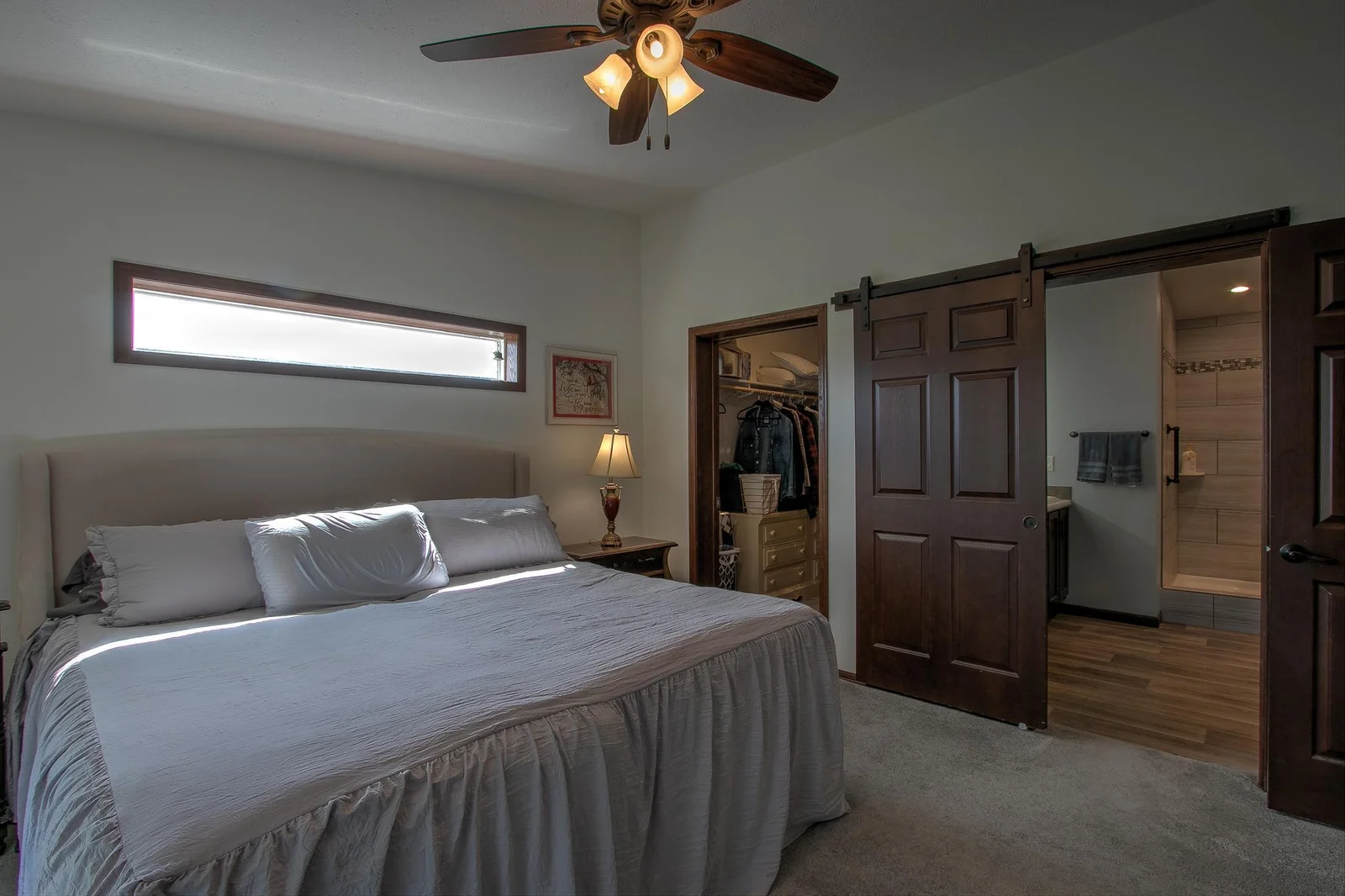 Primary Bedroom w/ private bath & walk-in closet