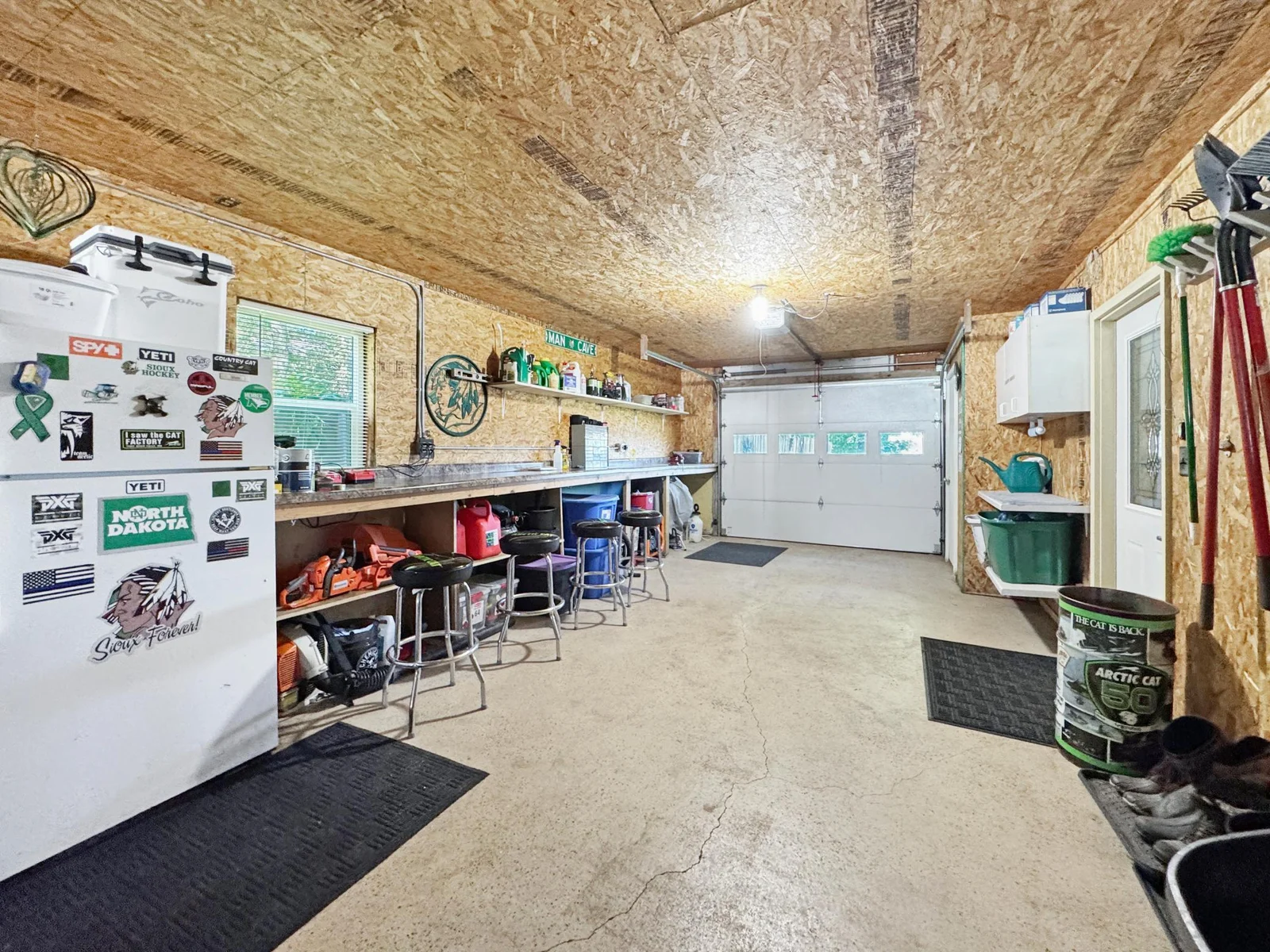Attached Garage