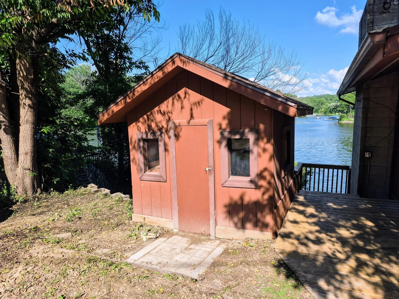 Shed