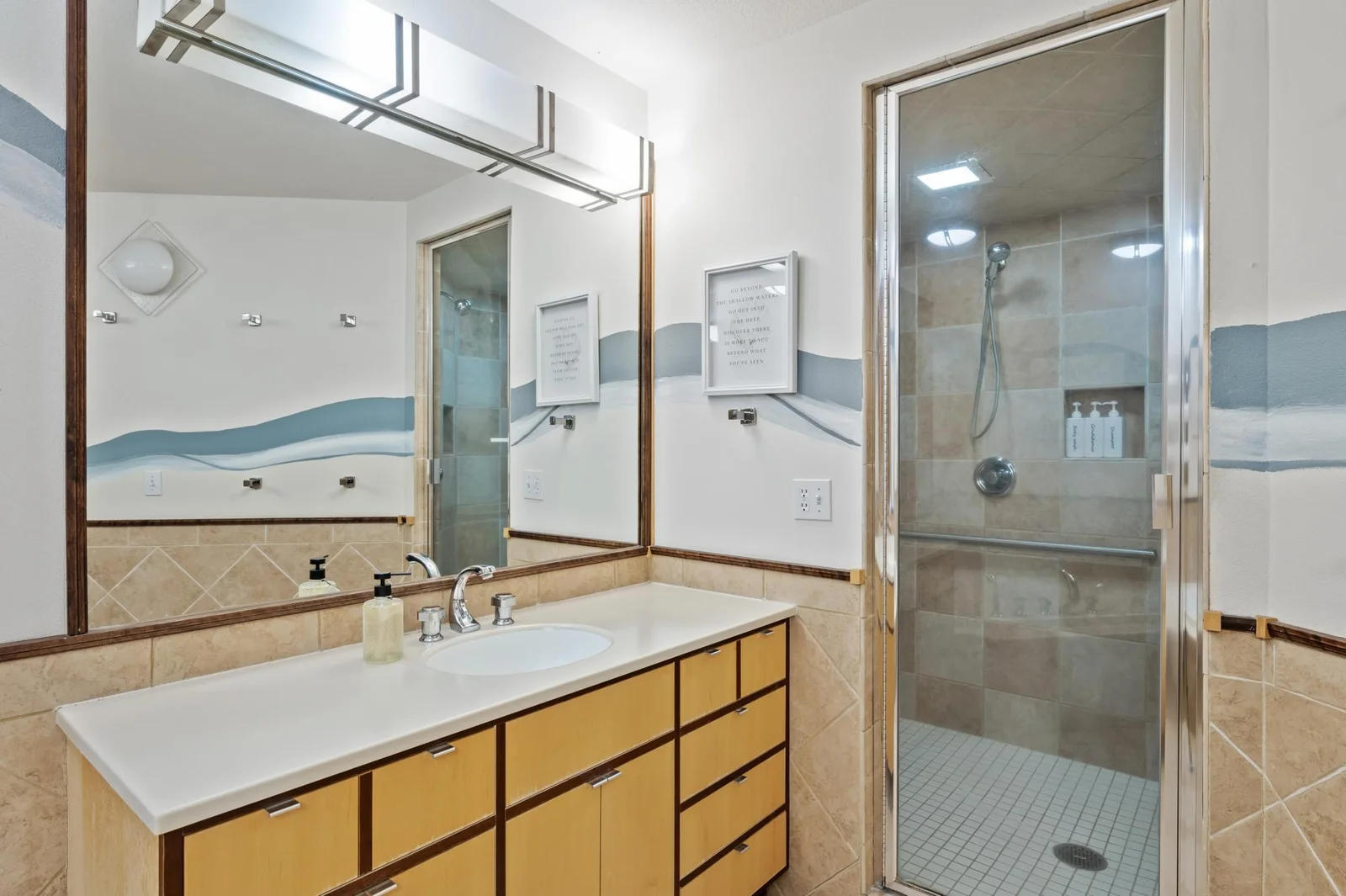 177_2182_Lakebrook52 (1).jpg