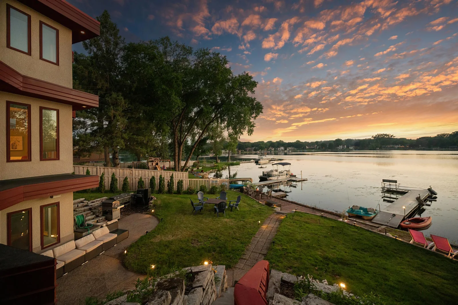 15_Lakebrook_AT15SharpenAImotion.jpg
